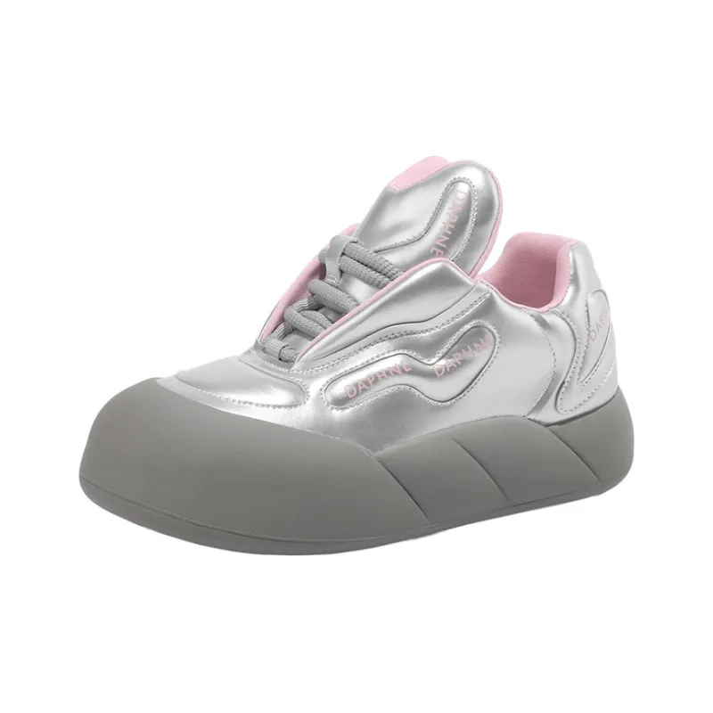DAPHNE Mid Top Skateboard Shoes Women's-12