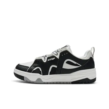 XTEP YXNAVI Map Abrasion Resistant Low Top Skateboard Shoes Women's Black/Sail White
