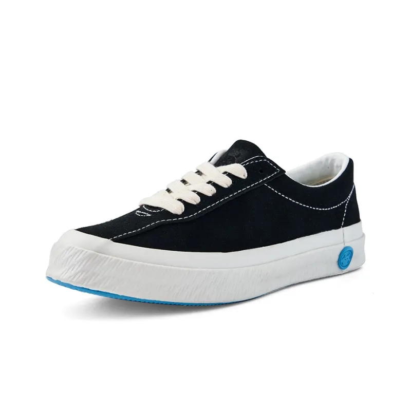 IT'S WEIRD There Are Strange Things Balance Lightweight Breathable Support Low Top Skateboard Shoes Unisex Black-4