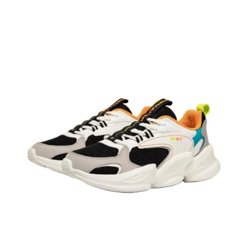 QIAODAN Cushioning Wear Resistant Low Top Running Shoes Men's Black White-2
