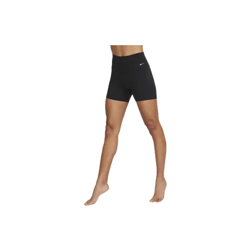 Nike Zenvy Women's Gentle Support High Waisted 5' Biker Shorts