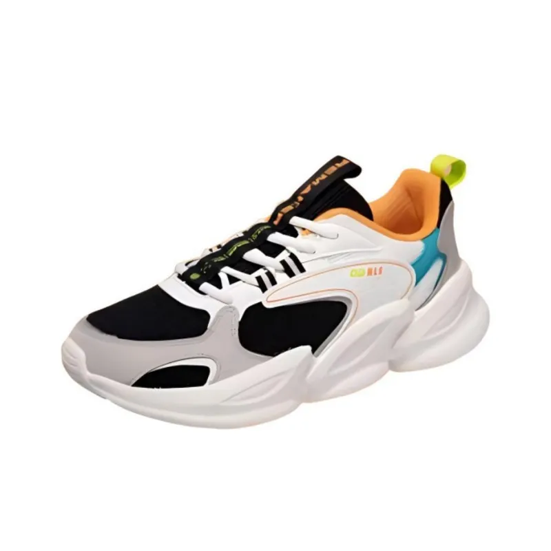 QIAODAN Cushioning Wear Resistant Low Top Running Shoes Men's Black White-0