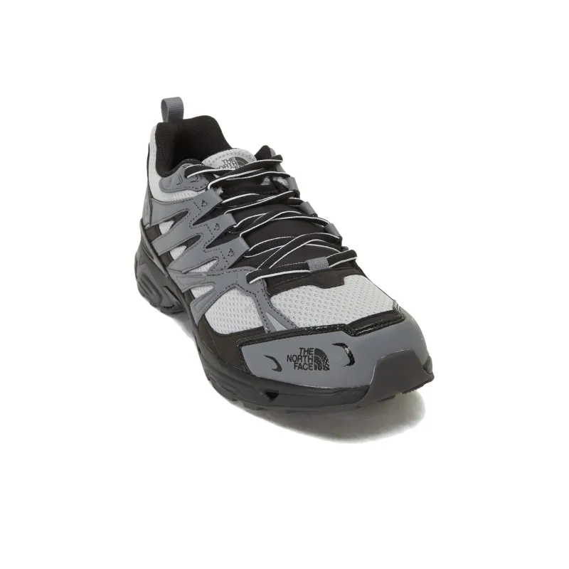 THE NORTH FACE Cushioned Slip Resistant Low Top Running Shoes Unisex Black Gray Color-2
