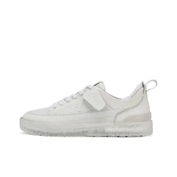 Clarks Low Top Skateboard Shoes Men's White