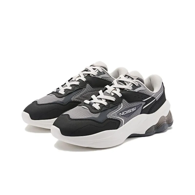 QIAODAN Non slip Lightweight Low Top Casual Shoes Men's Black Gray-2