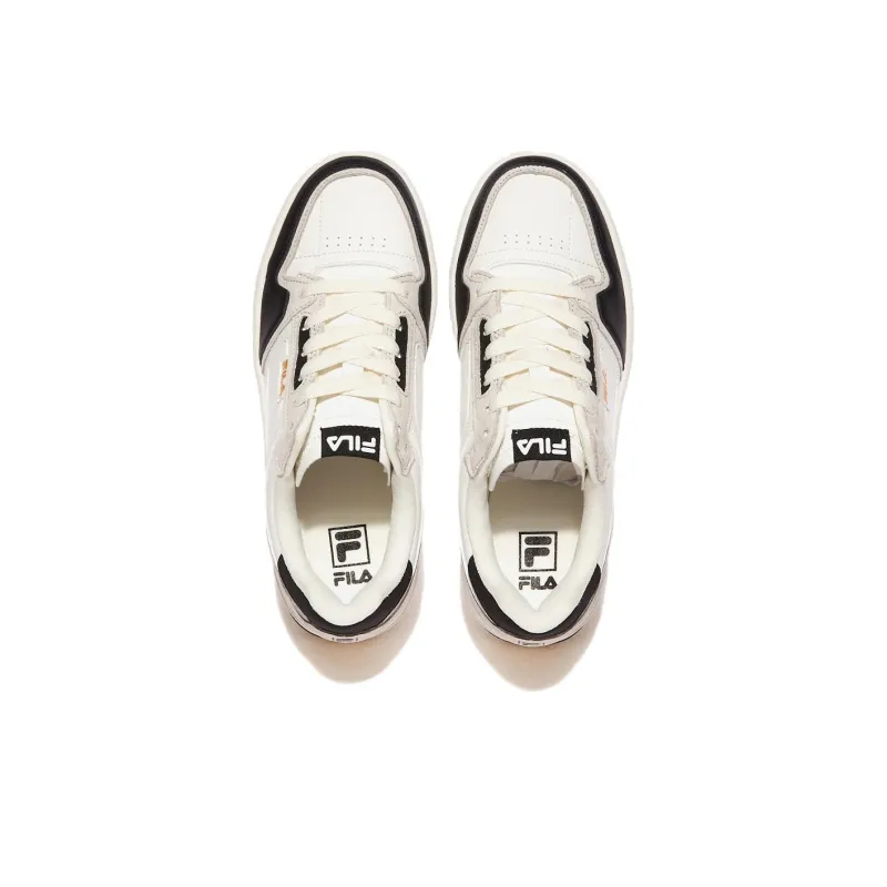 FILA Anti Slip Wear Resistant Low Top Skateboard Shoes Unisex White Black Korean Style-3