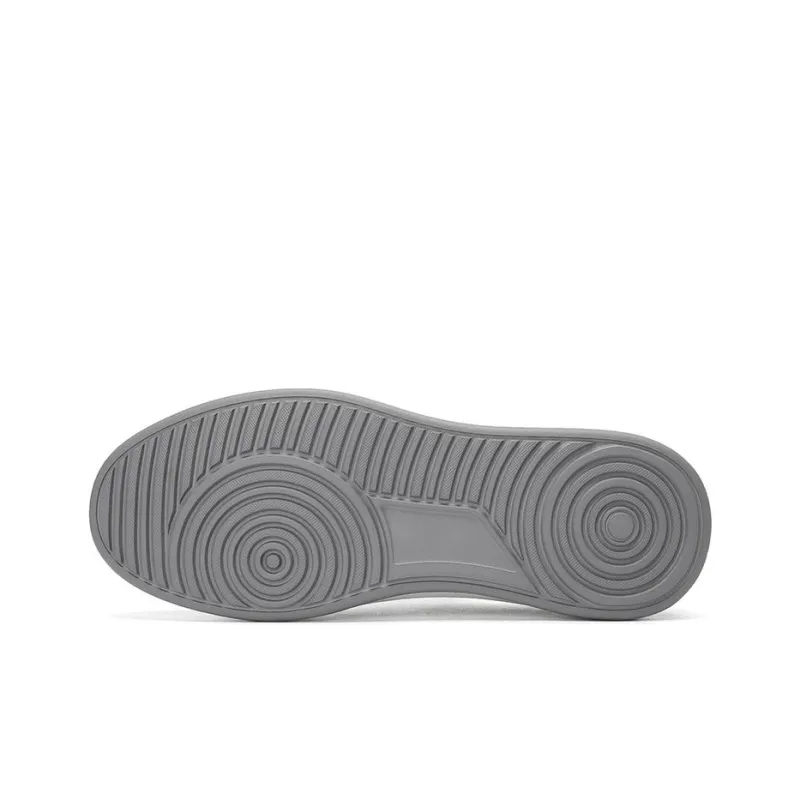 CROWN Low-Top Skateboard Shoes Men's One Yard Larger-4