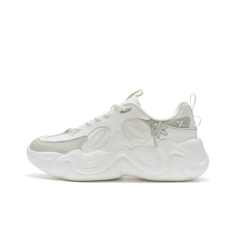 XTEP Casual Shoes Women's Low Top Sail White/Creamy Green-0