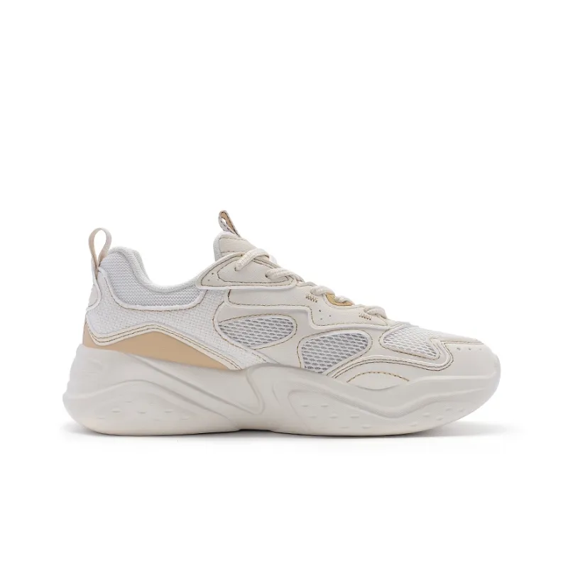 XTEP Casual Shoes Women's Low Top White Sand Gray/Paper Brown-1