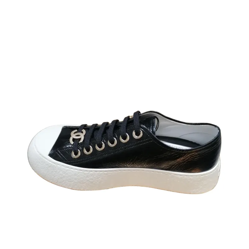 CHANEL Low Top Skateboard Shoes Women's Black-0