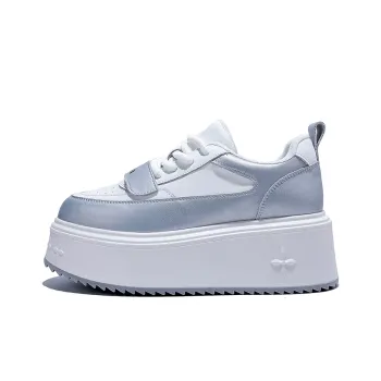 Junjali Low Top Skateboard Shoes Women's