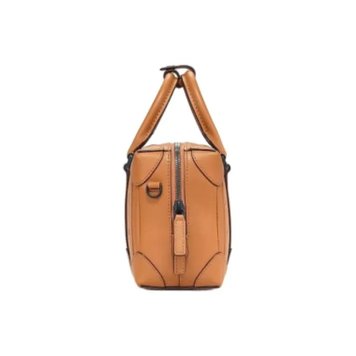 MCM Soft Berlin Visetos Clutches-2