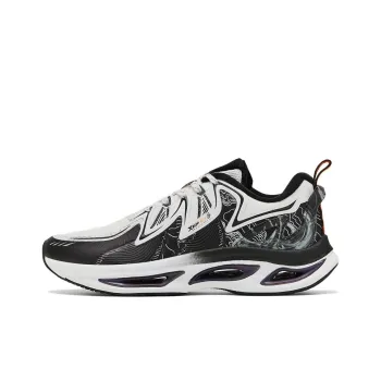 XTEP Cushioning Anti Slip And Wear Resistant Low Top Running Shoes Men's White Black