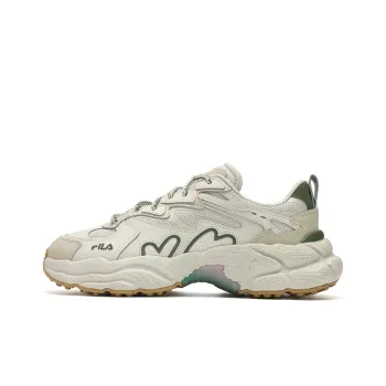 FILA Fern Collection Fern Sneakers Low Top Chunky Sneakers Men's Ivory White