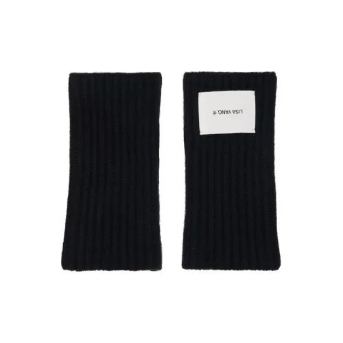 Lisa Yang Knit Gloves Men's Black