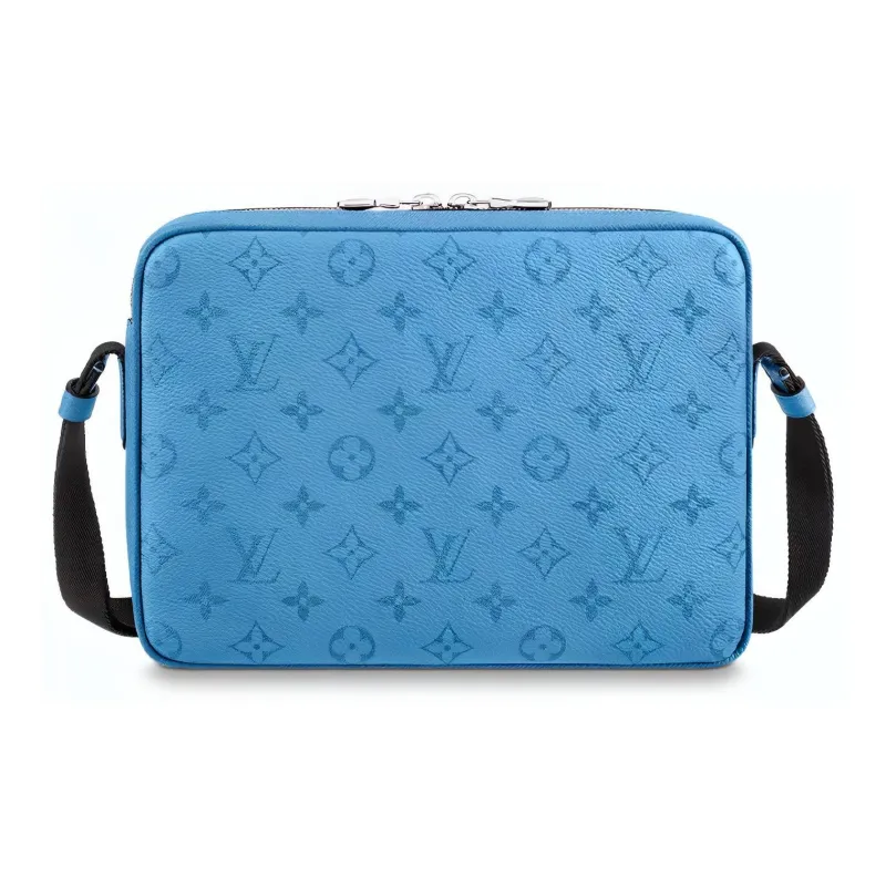 LOUIS VUITTON Outdoor Messenger Denim-3