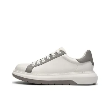 CROWN Slip Resistant Low Top Skateboard Shoes Men's One Yard Larger