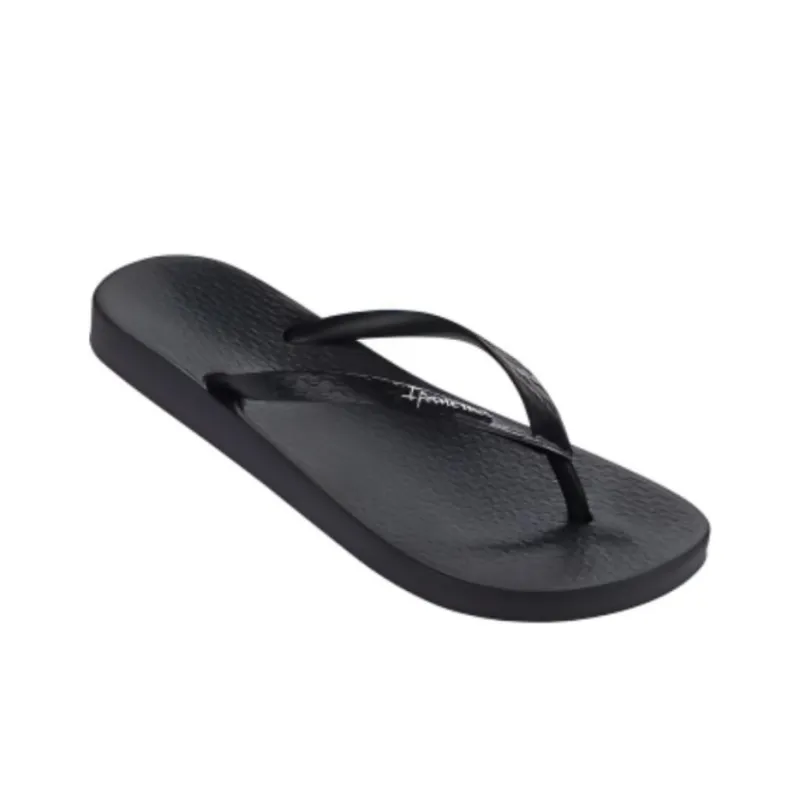 Ipanema Flip Flops Women's Black-1