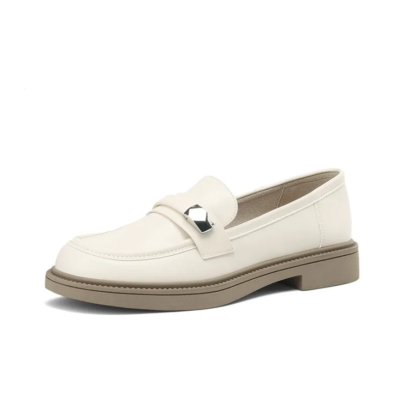 JOSINY Loafers Women's Black/Ecru-8
