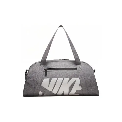 Nike Unisex Club Travel Bag