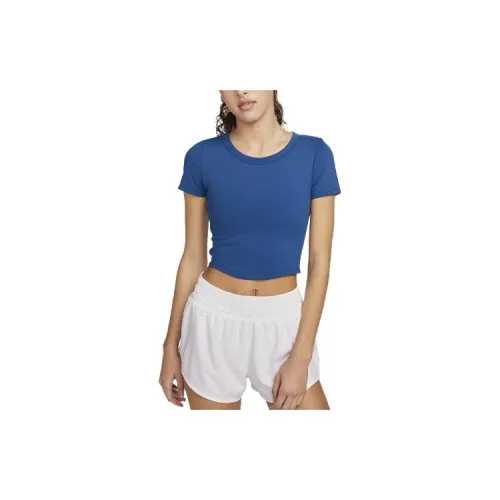 Nike T-Shirts Women's Courtyard Blue