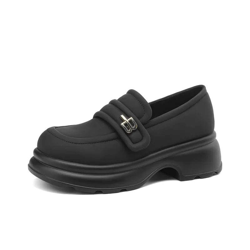 JOSINY Loafers Women's Black/Ecru-8