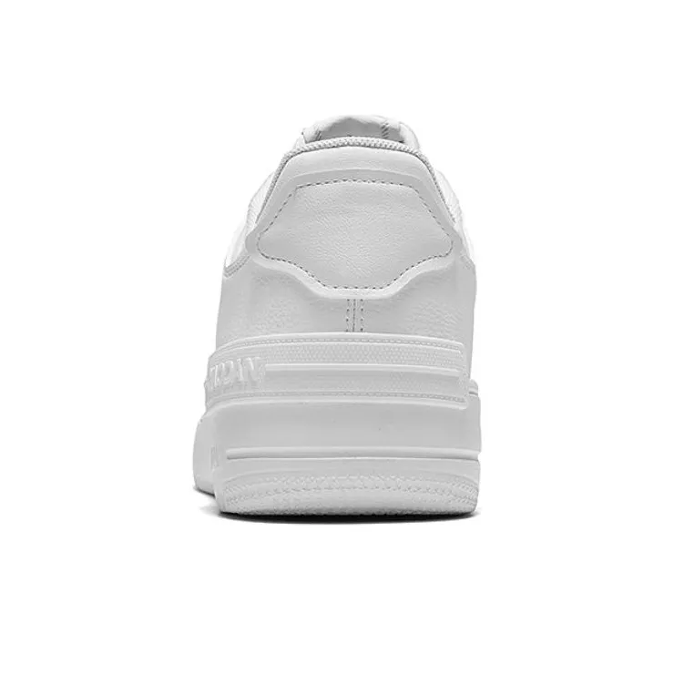 QIAODAN Slip Resistant Cushioning Low Top Skateboard Shoes Women's White-5