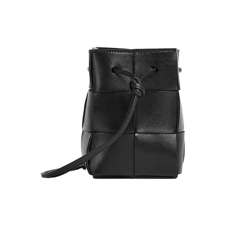Bottega Veneta Drawstring Cassette Mini Intreccio Black-1
