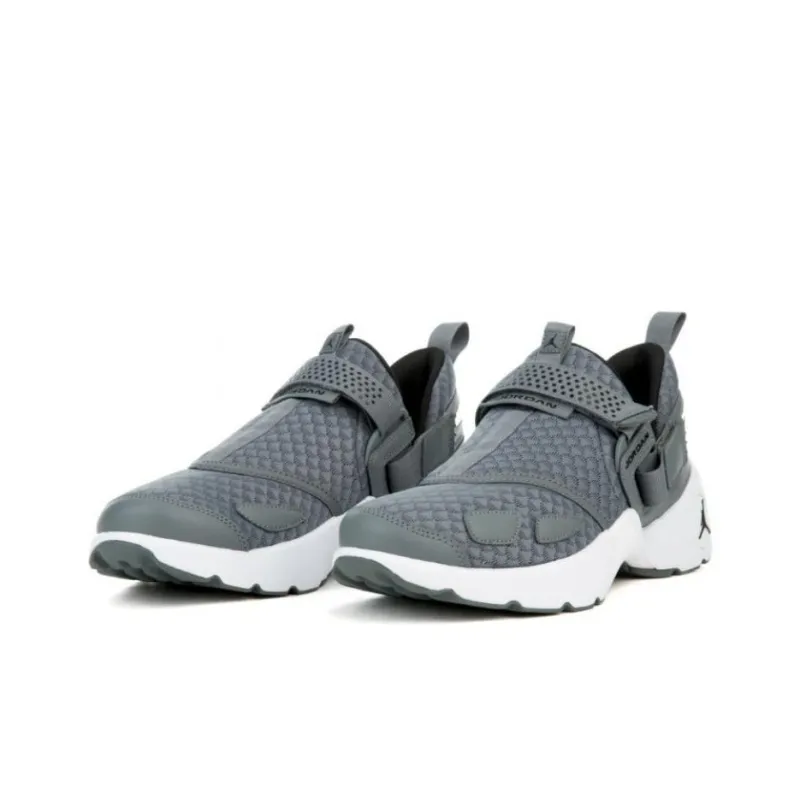 Jordan Trunner Lx Cool Grey White-2