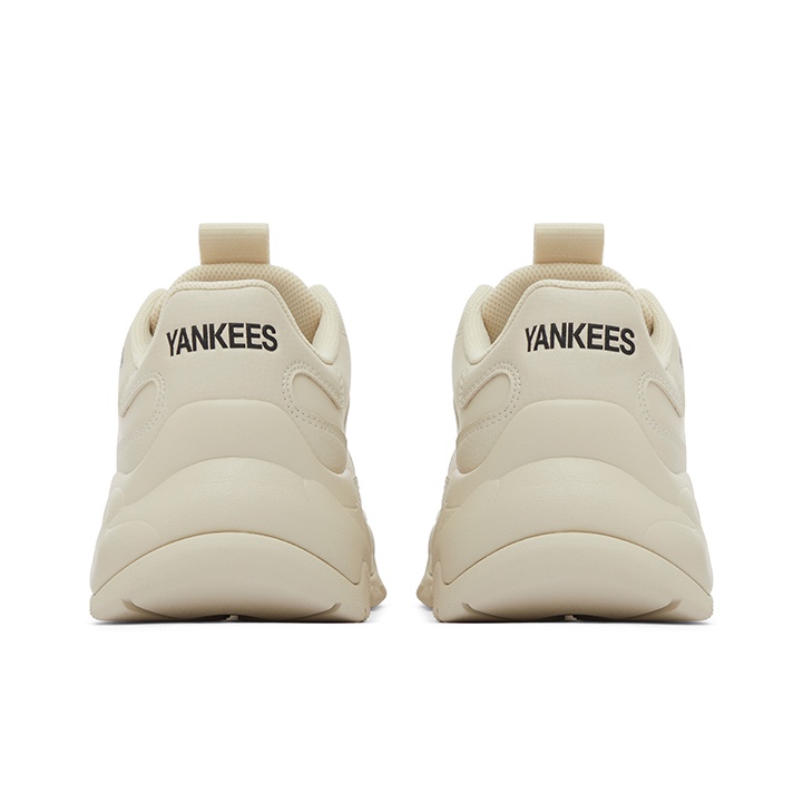 MLB公式正規品 スニーカー Big Ball Chunky ANY (L.Beige) MLB Big Ball Chunky Low Top Chunky Sneakers Unisex Beige