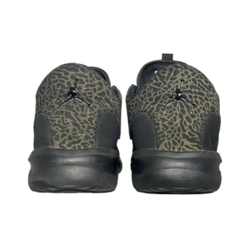 JORDAN First Class Black Metallic Gold-3