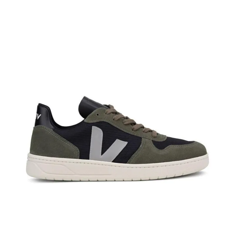 VEJA V 10 Stylish Skateboarding Shoes Men's Olive Green-1