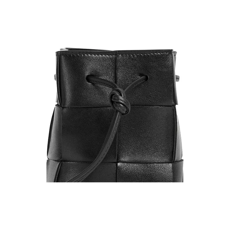 Bottega Veneta Drawstring Cassette Mini Intreccio Black-4