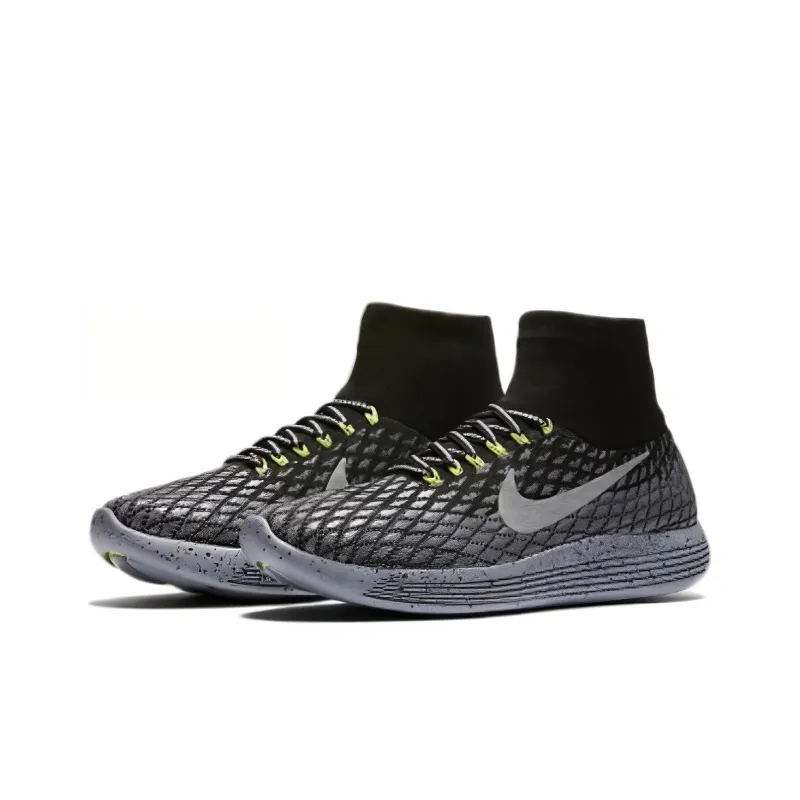 Nike LunarEpic Flyknit Shield 'Dark Grey Black'-2