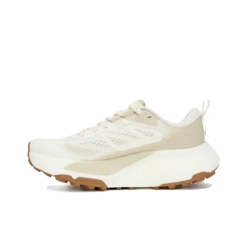 THE NORTH FACE Altamesa 500 Cushioning, Wear Resistant Low Top Hiking Shoes Women's White-0