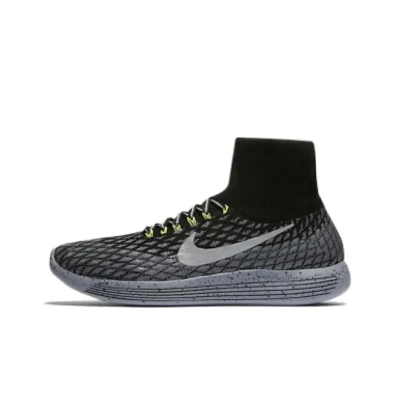 Nike LunarEpic Flyknit Shield 'Dark Grey Black'-0