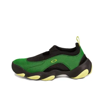 Oakley Flesh Panelled Sneakers