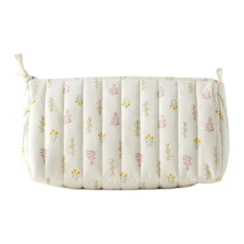 ZARA Makeup Bags White