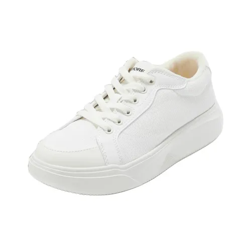 TOREAD Slip Resistant Cushioning Low Top Skateboard Shoes Men's Ecru