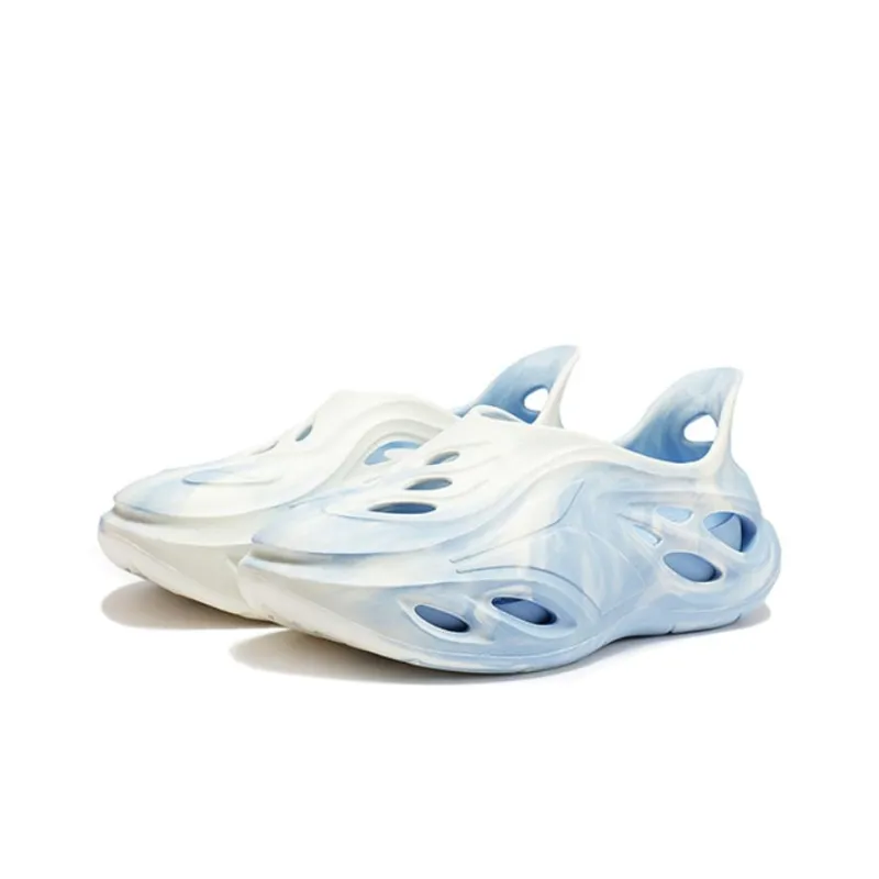 361° Yuyu Whale Clogs Men's White Blue-2