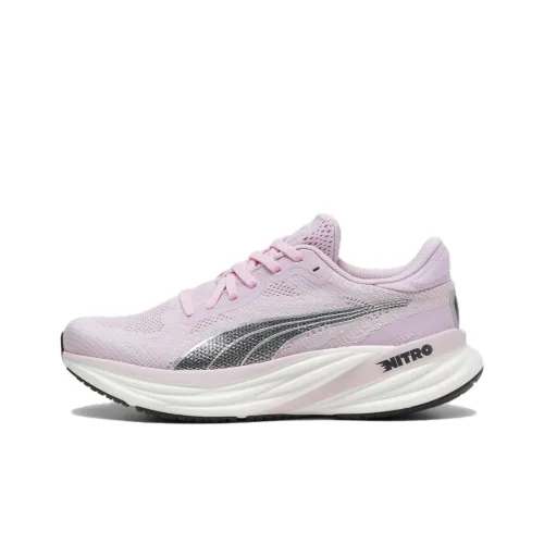 PUMA Magnify Nitro 2 Anti-Slip Wear-Resistant Low-Top Running Shoes Women's Pink Silver