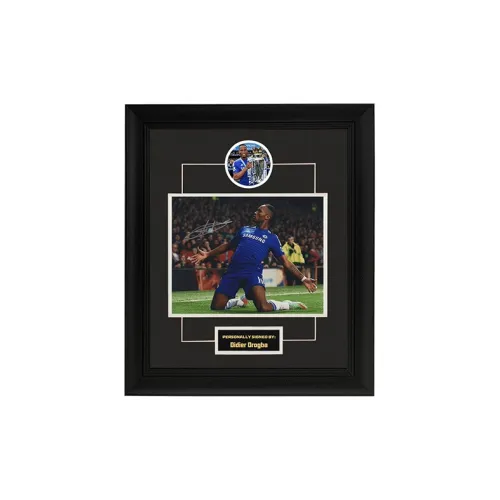 Yi Shot Photo Included SA Certificate, Framed And Treasured