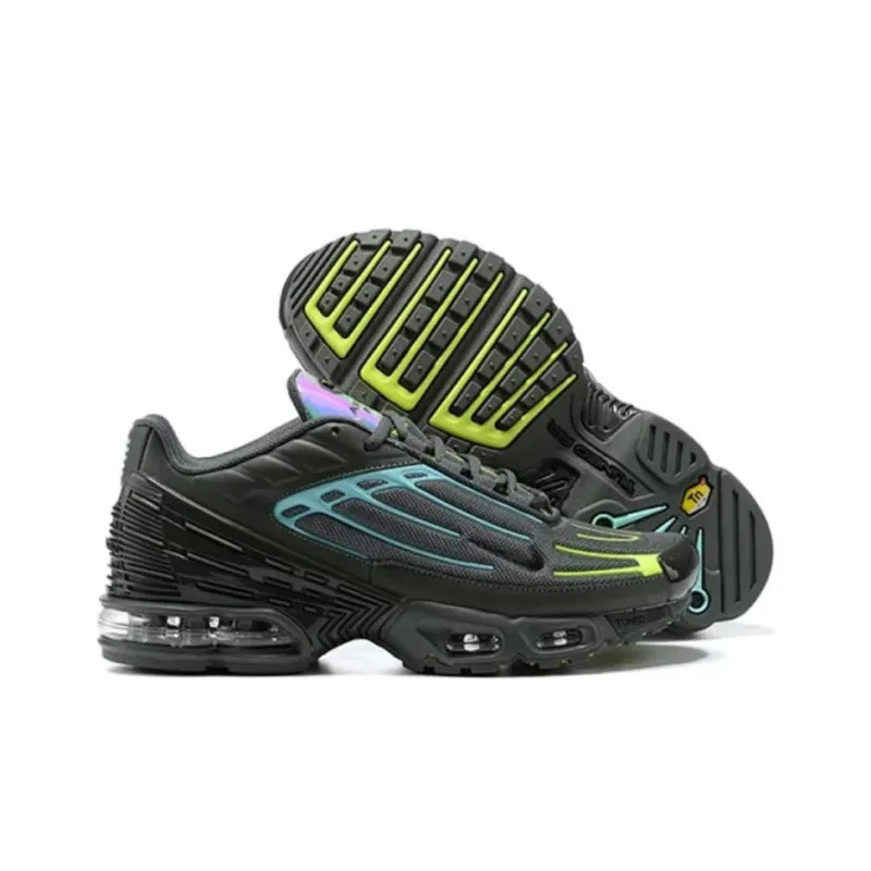 Nike Air Max Plus 3 Black Iridescent-3