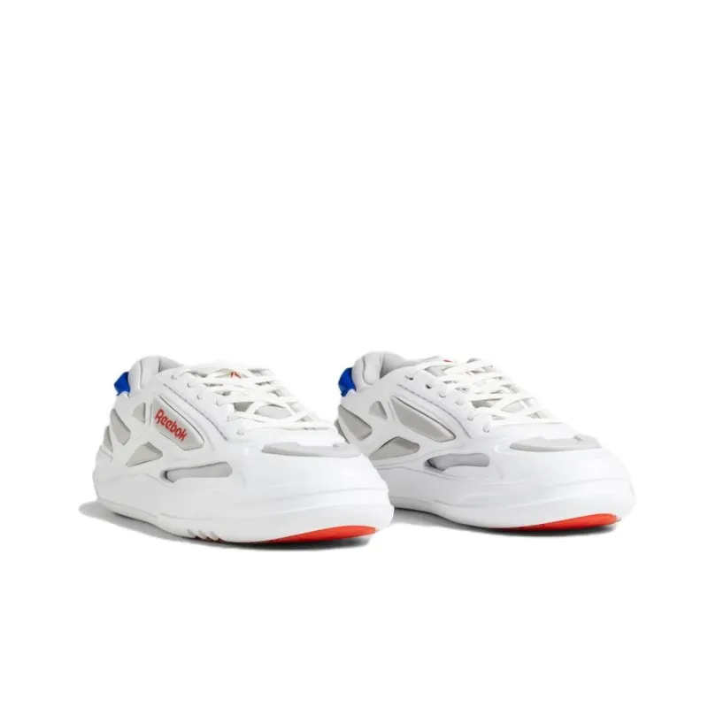 Reebok Ltd Club C Logo patch Sneakers-2