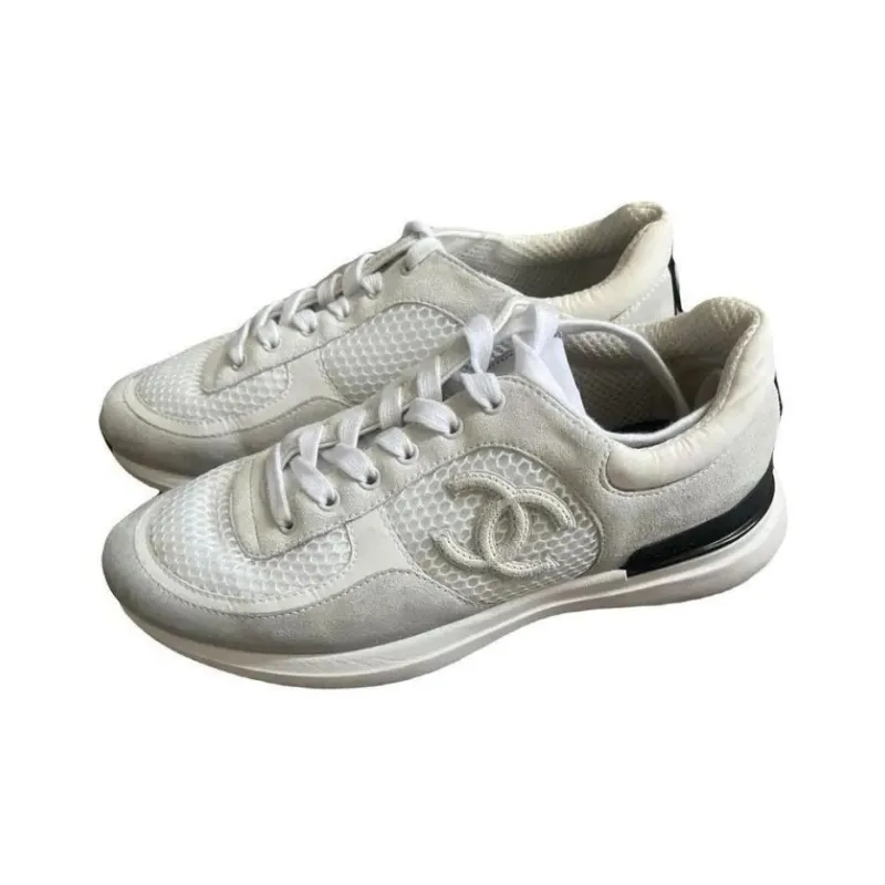 CHANEL Logo Sneaker White Black Women's-2