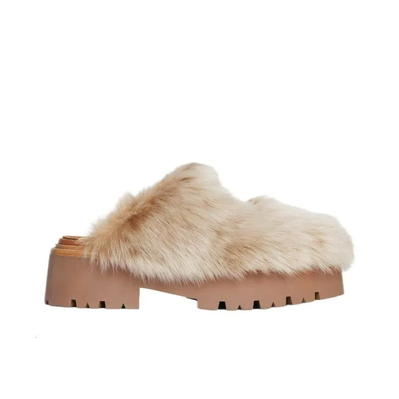 CELINE Stylish Sandals Women's Beige-1