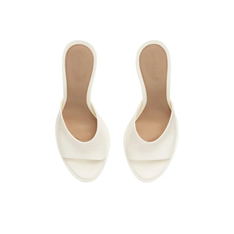 Bottega Veneta Cha Cha Heeled Mules Women's-2
