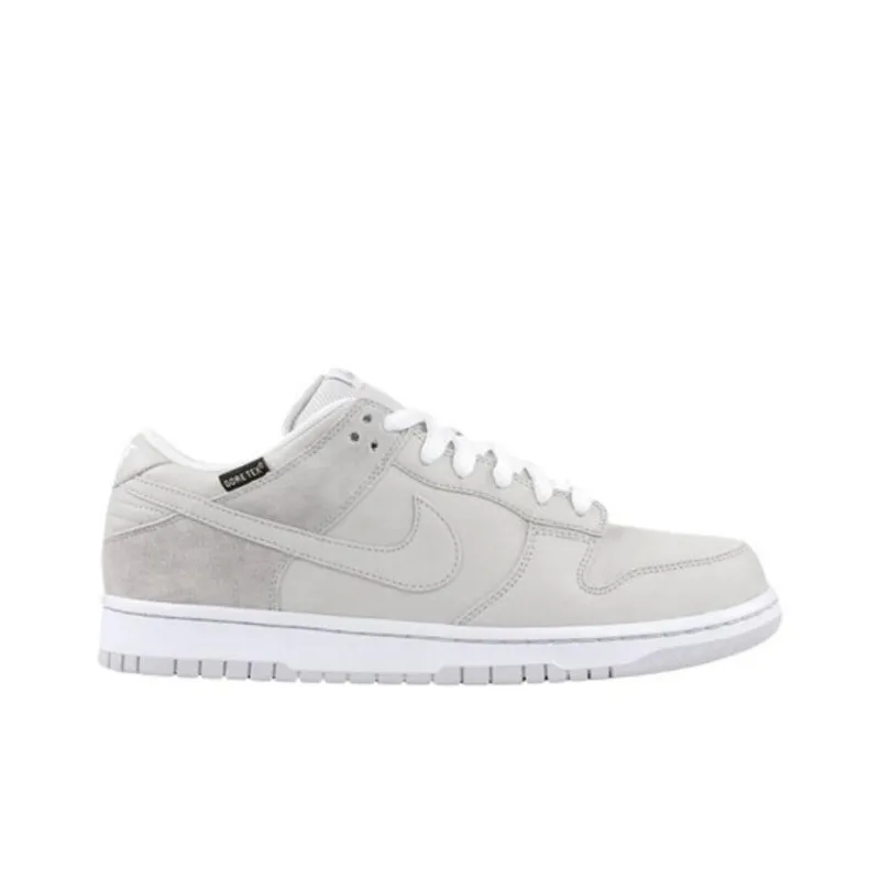 Nike Dunk Low Premium Wp 'Medicom 5 Gore Tex'-1