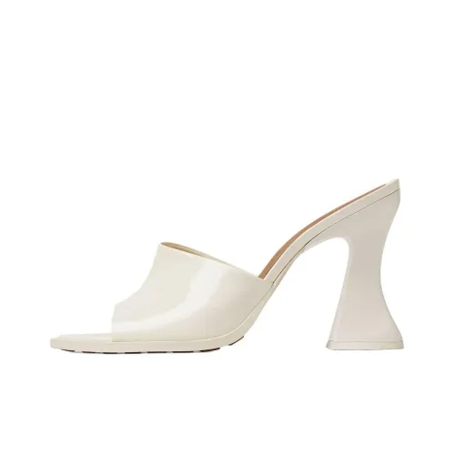 Bottega Veneta Cha Cha Heeled Mules Women's