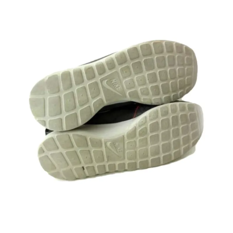 Nike Roshe Run Sneakerboot Newsprint Smoke-2